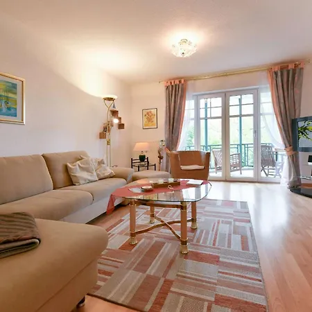 Апартаменты Residenz Waldschloesschen 7 *