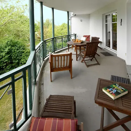 Residenz Waldschloesschen 7 Апартаменты Зеллин